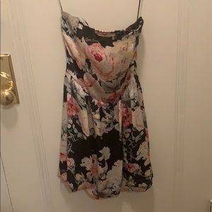 Guess floral strapless dress